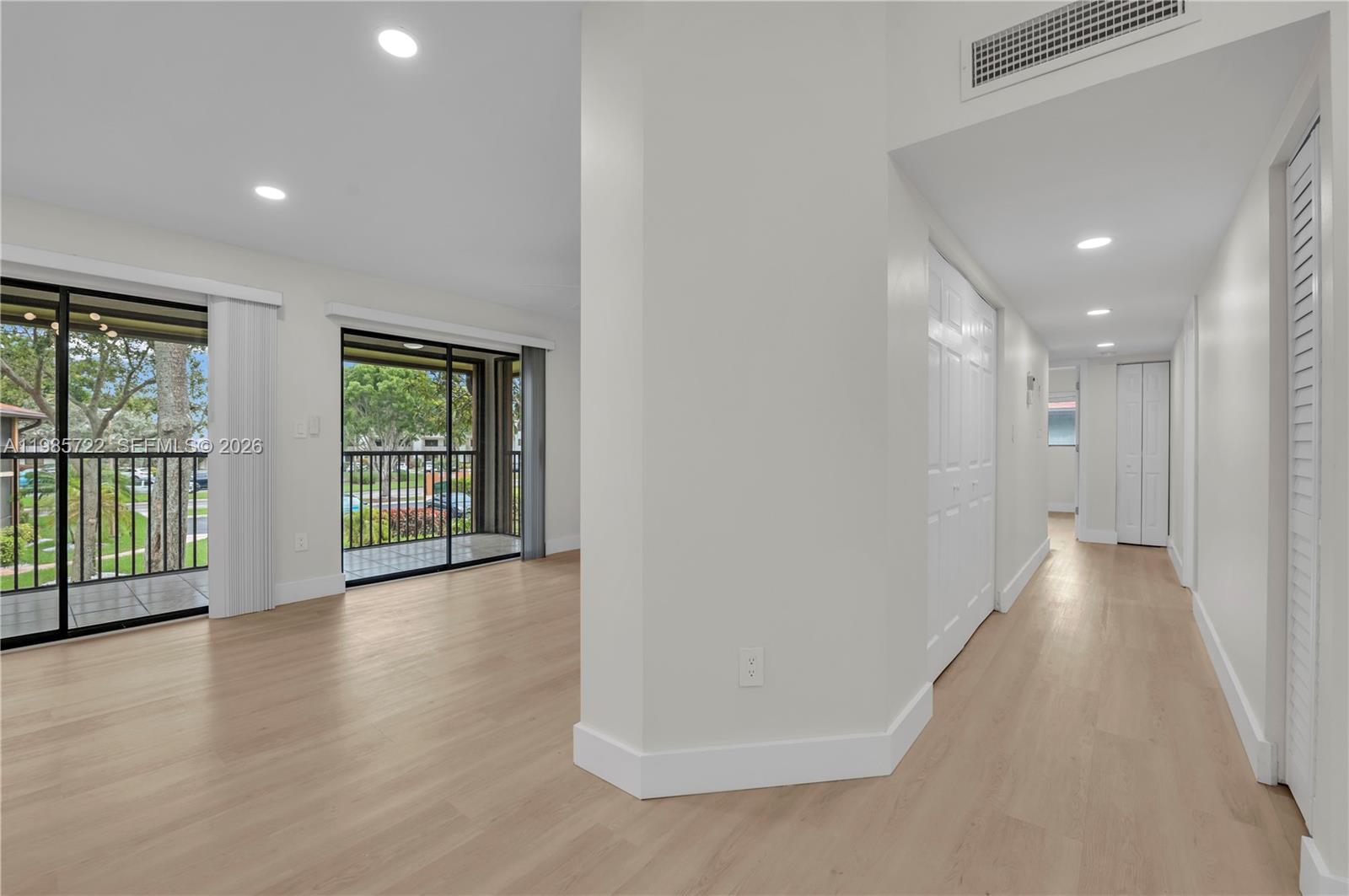 10959 W Clairmont Cir #211, Tamarac FL 33321