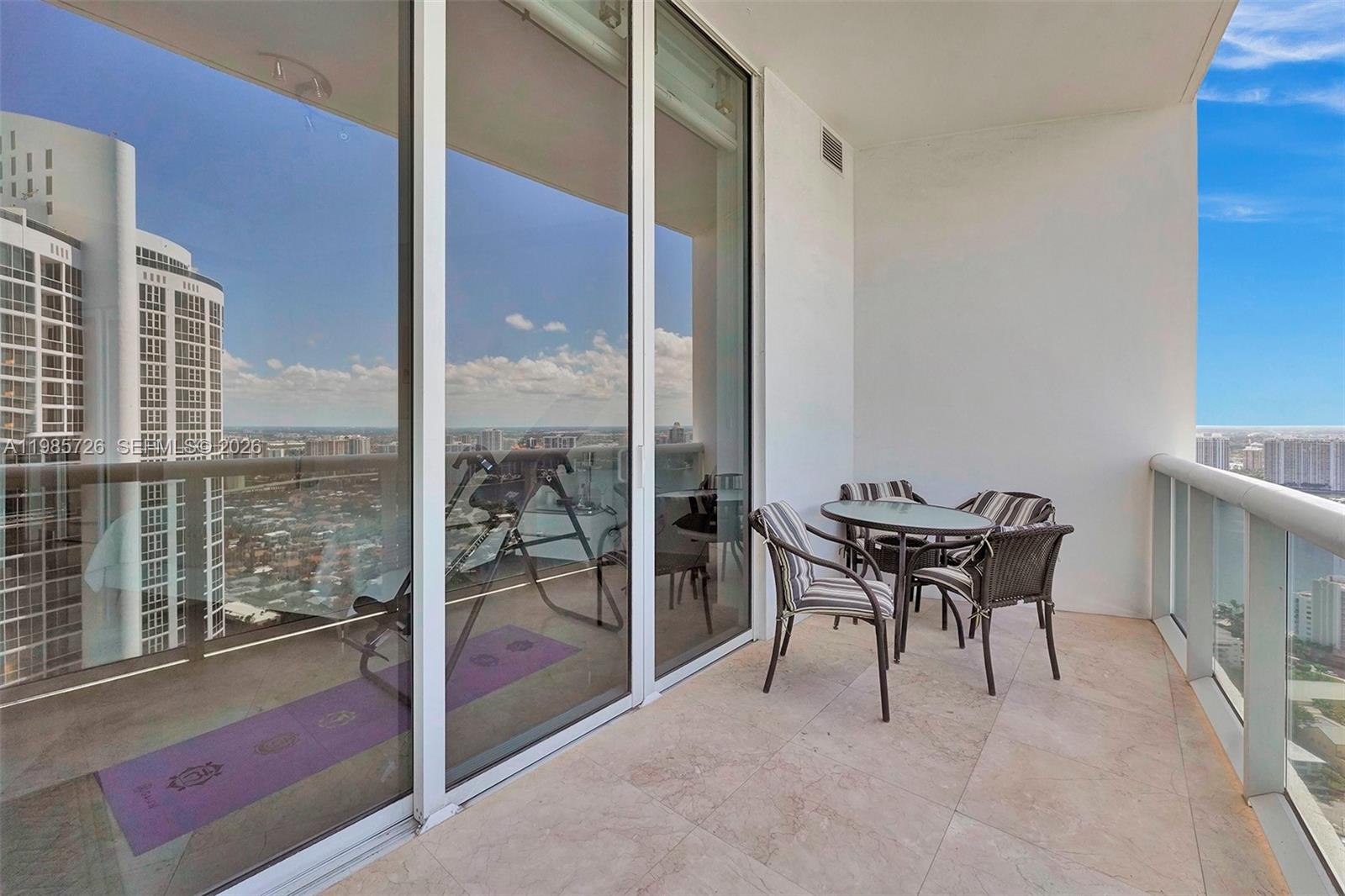 18101 Collins Ave #5108, Sunny Isles Beach FL 33160