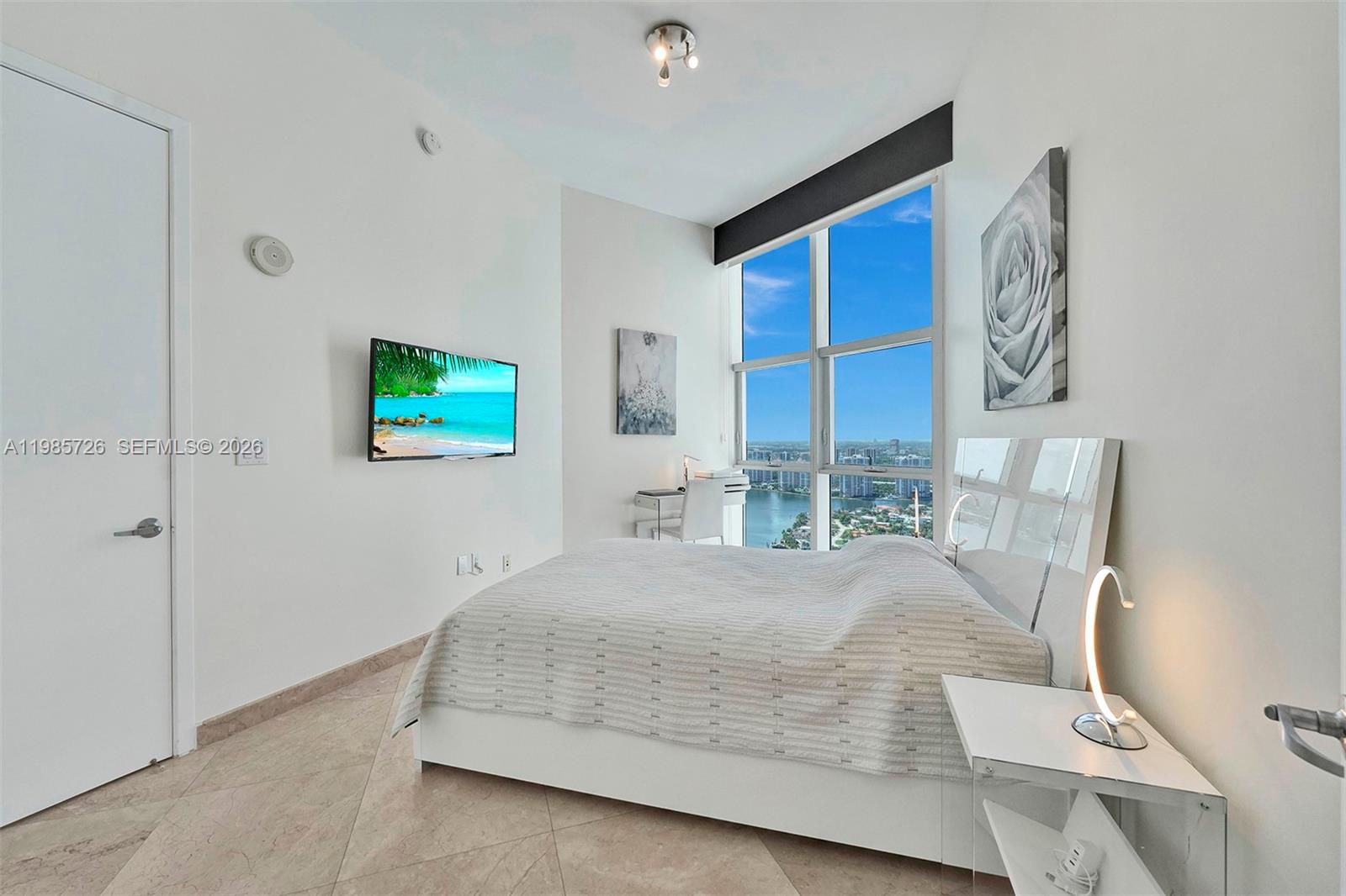 18101 Collins Ave #5108, Sunny Isles Beach FL 33160
