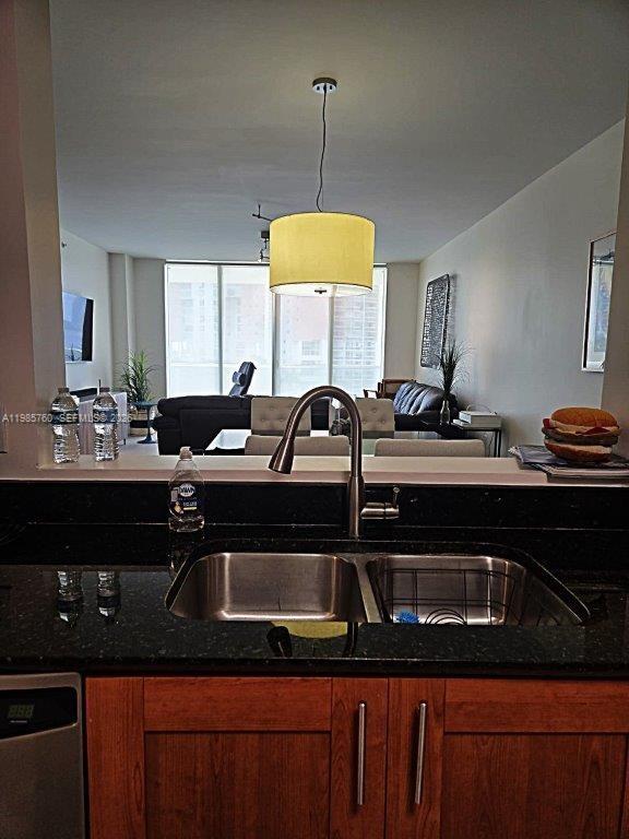 3340 NE 190th St #606, Aventura FL 33180