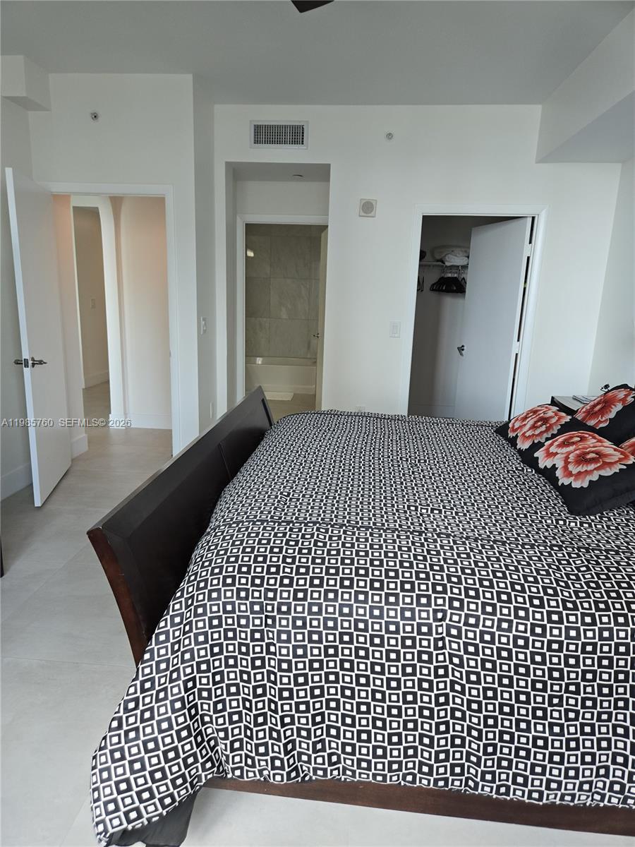 3340 NE 190th St #606, Aventura FL 33180