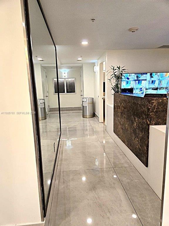 3340 NE 190th St #606, Aventura FL 33180