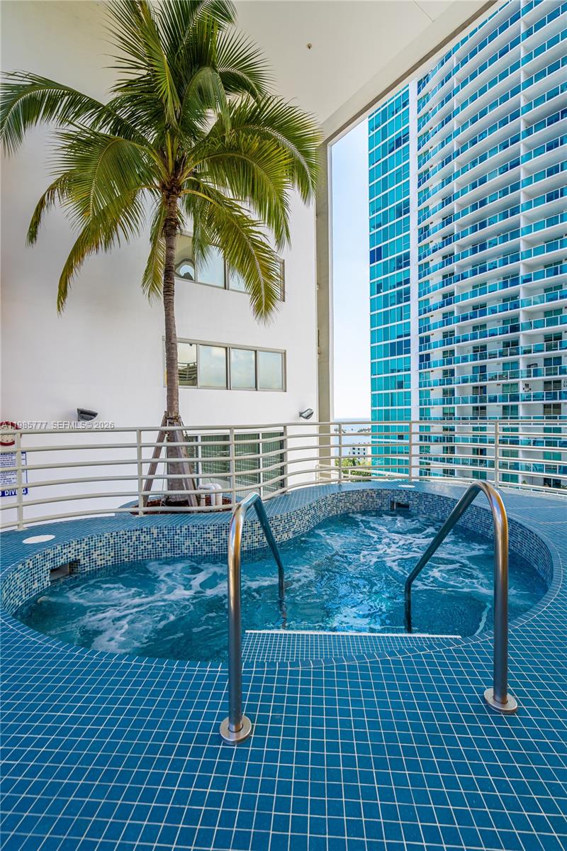 2025 Brickell Ave #1703, Miami FL 33129