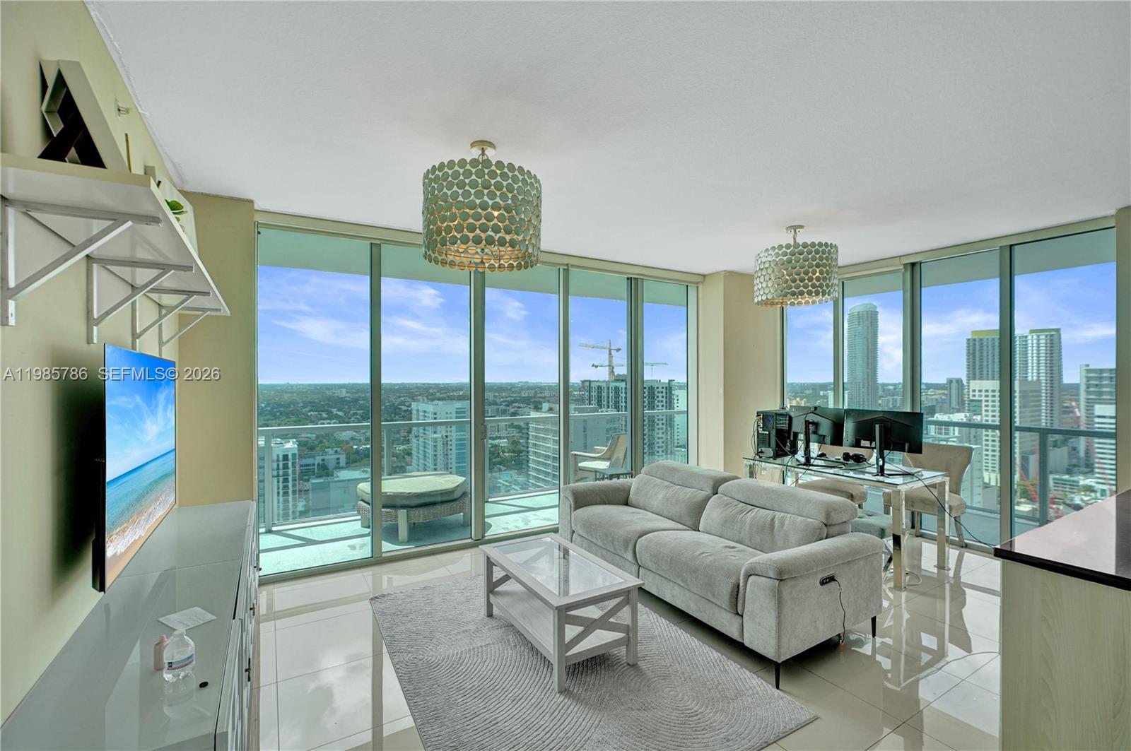 79 SW 12th St #3412-S, Miami FL 33130