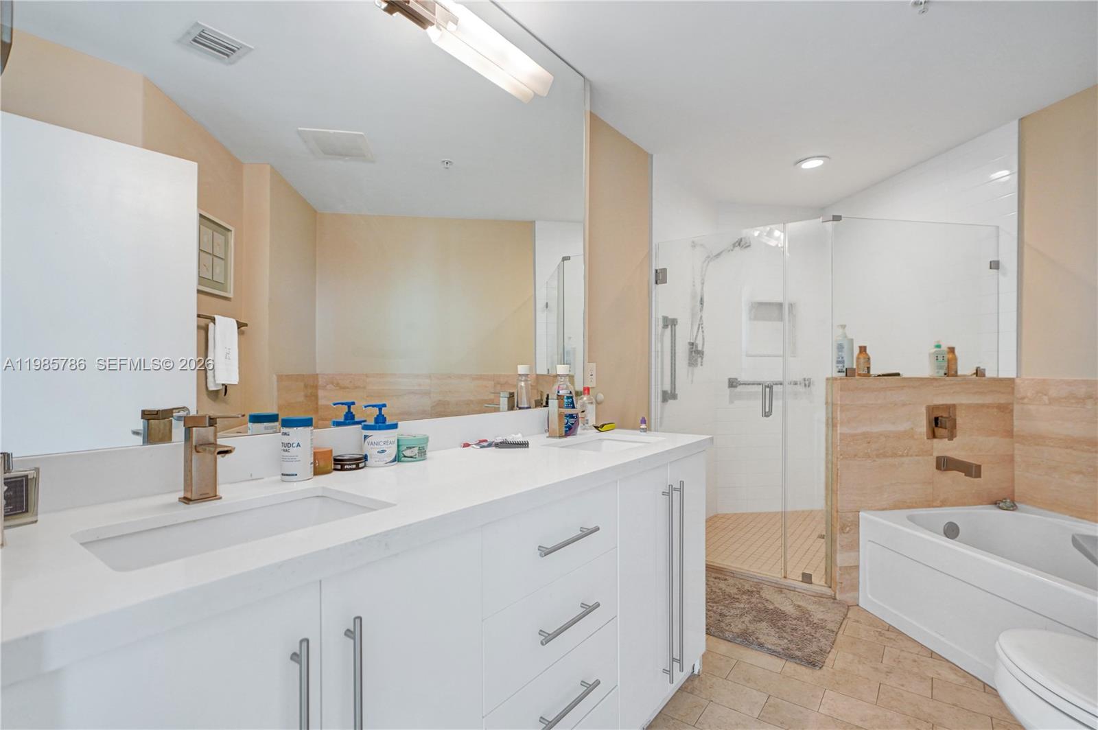 79 SW 12th St #3412-S, Miami FL 33130