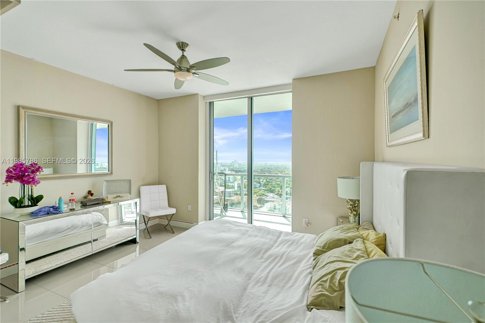 79 SW 12th St #3412-S, Miami FL 33130