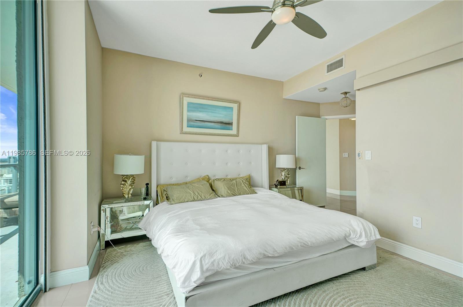 79 SW 12th St #3412-S, Miami FL 33130