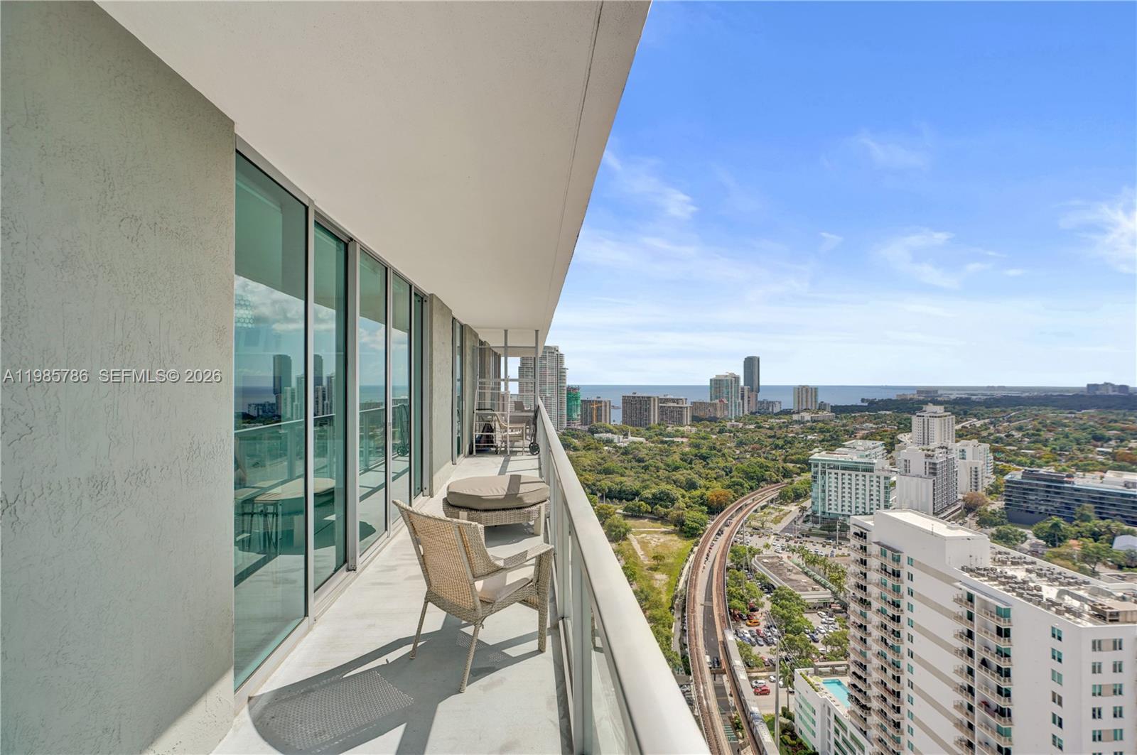 79 SW 12th St #3412-S, Miami FL 33130