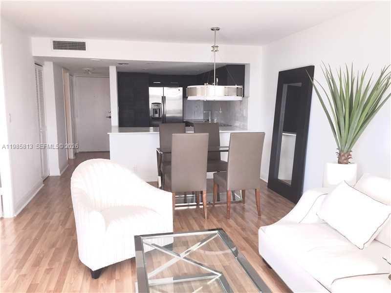 1901 Brickell Ave #B1804, Miami FL 33129