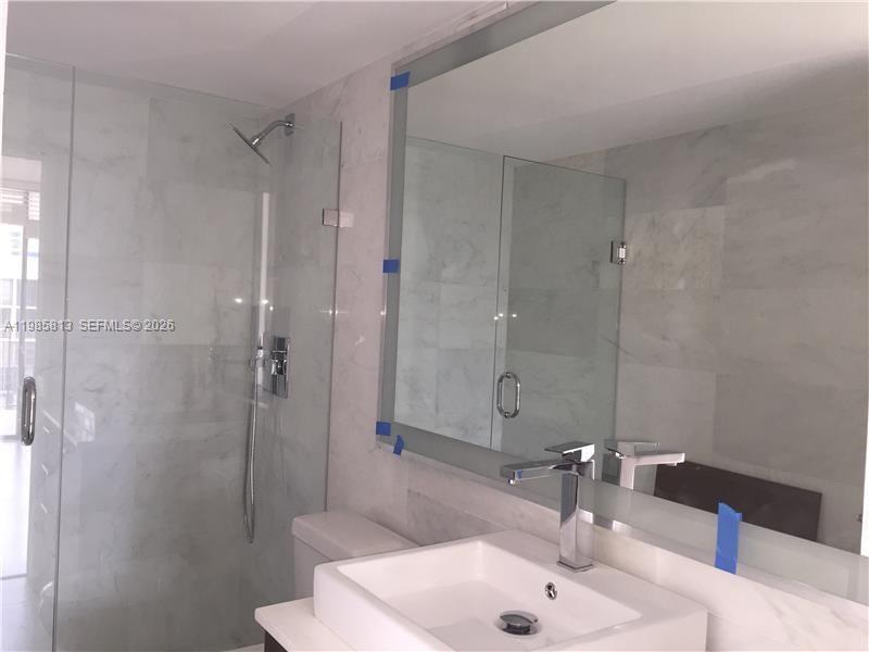 1901 Brickell Ave #B1804, Miami FL 33129
