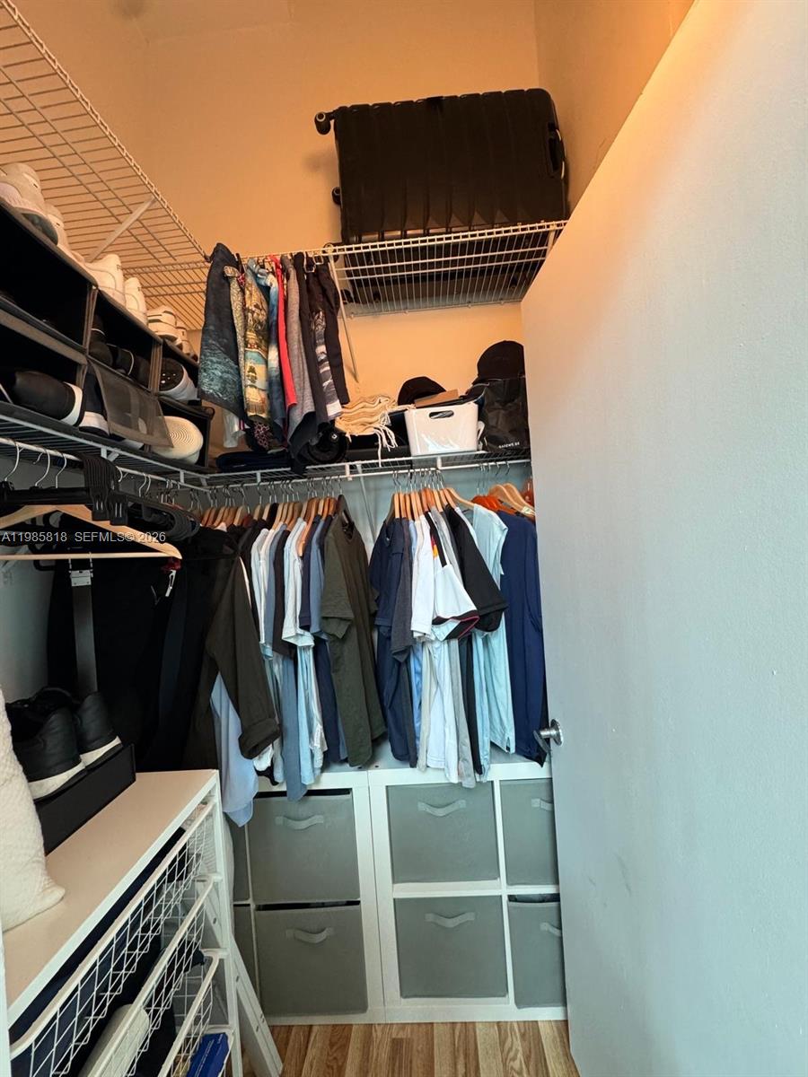 1900 N Bayshore Dr #606, Miami FL 33132