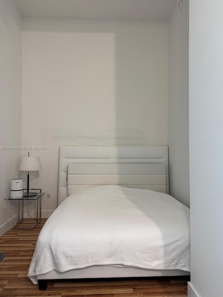 1900 N Bayshore Dr #606, Miami FL 33132