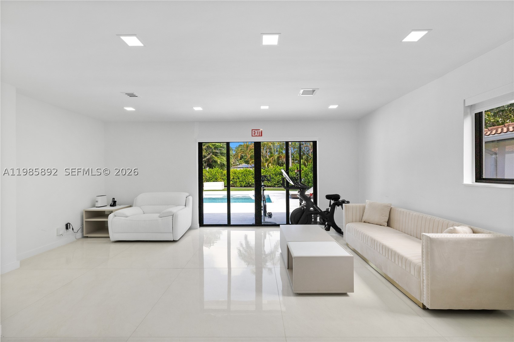 1117 Adams st, Hollywood FL 33019