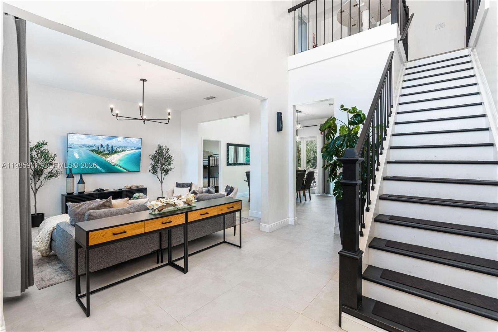 5100 NW 76th Pl, Fort Lauderdale FL 33073