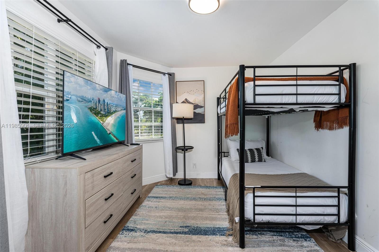 5100 NW 76th Pl, Fort Lauderdale FL 33073