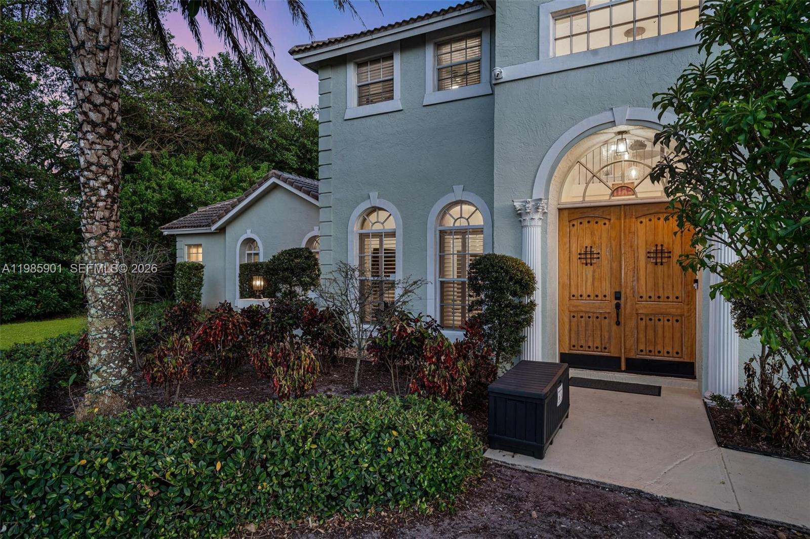 5100 NW 76th Pl, Fort Lauderdale FL 33073