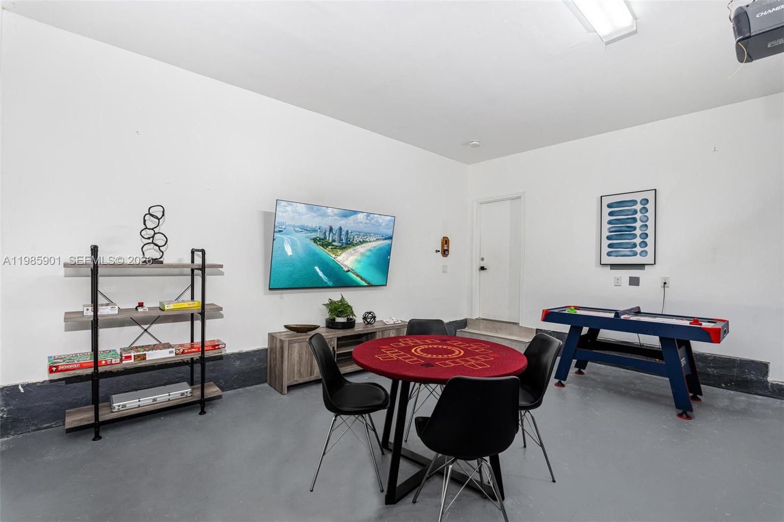 5100 NW 76th Pl, Fort Lauderdale FL 33073
