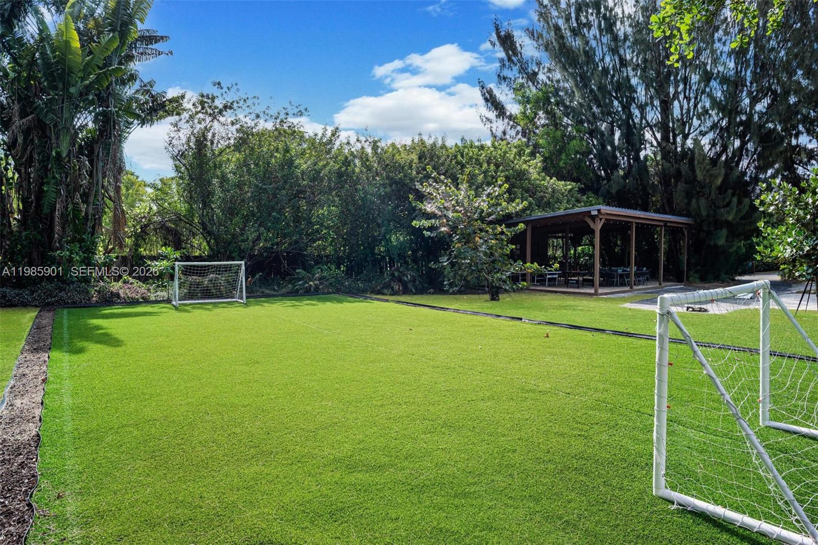 5100 NW 76th Pl, Fort Lauderdale FL 33073