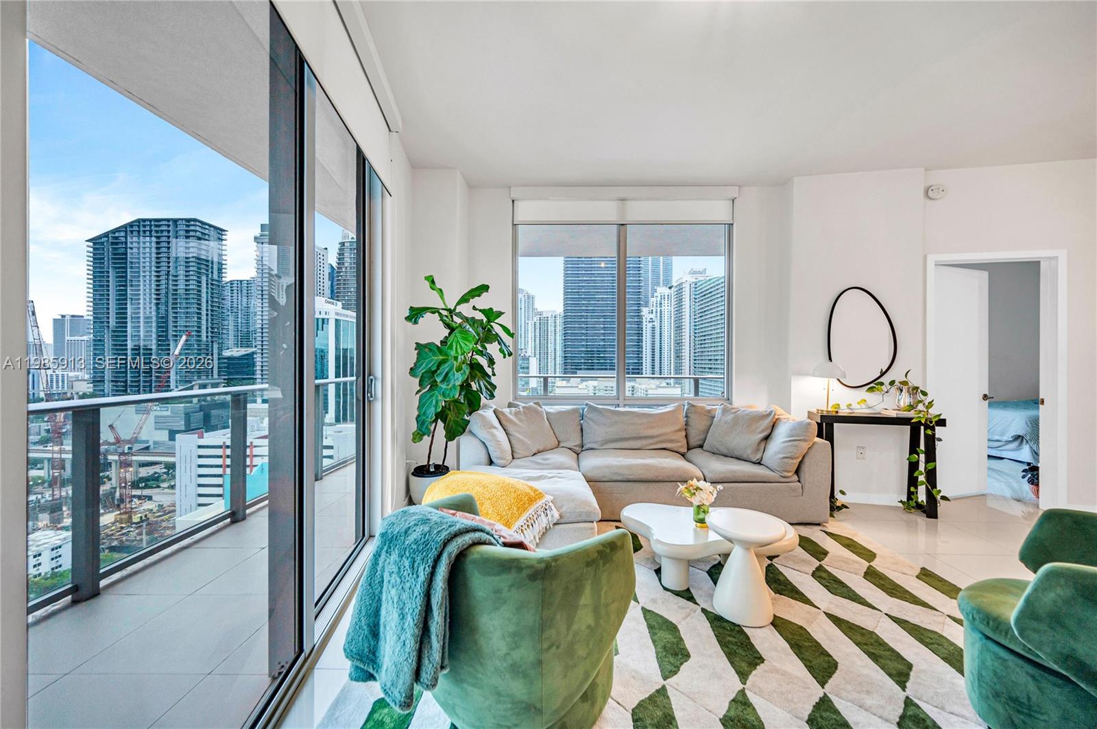1010 SW 2nd Ave #2004, Miami FL 33130