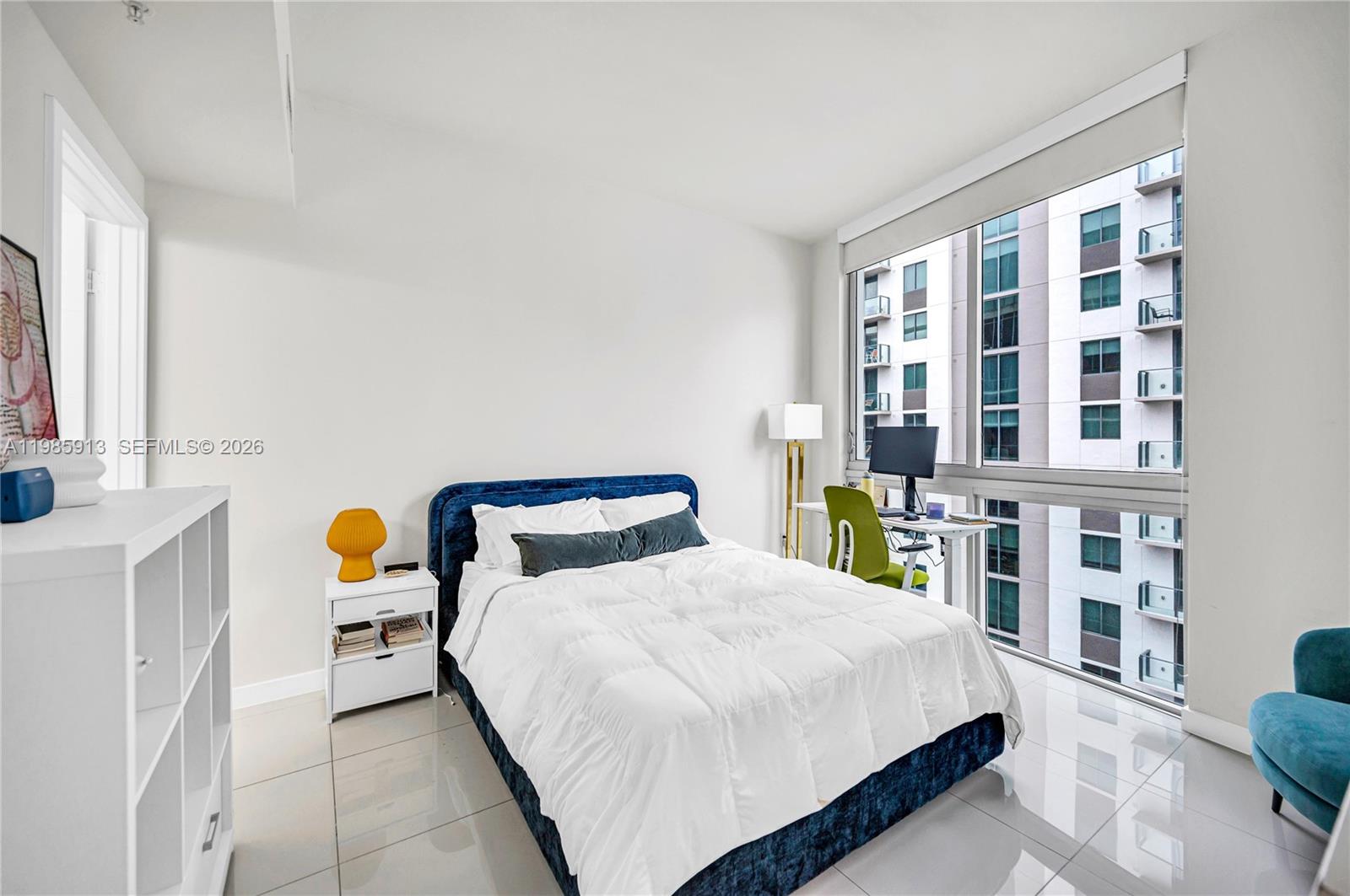 1010 SW 2nd Ave #2004, Miami FL 33130