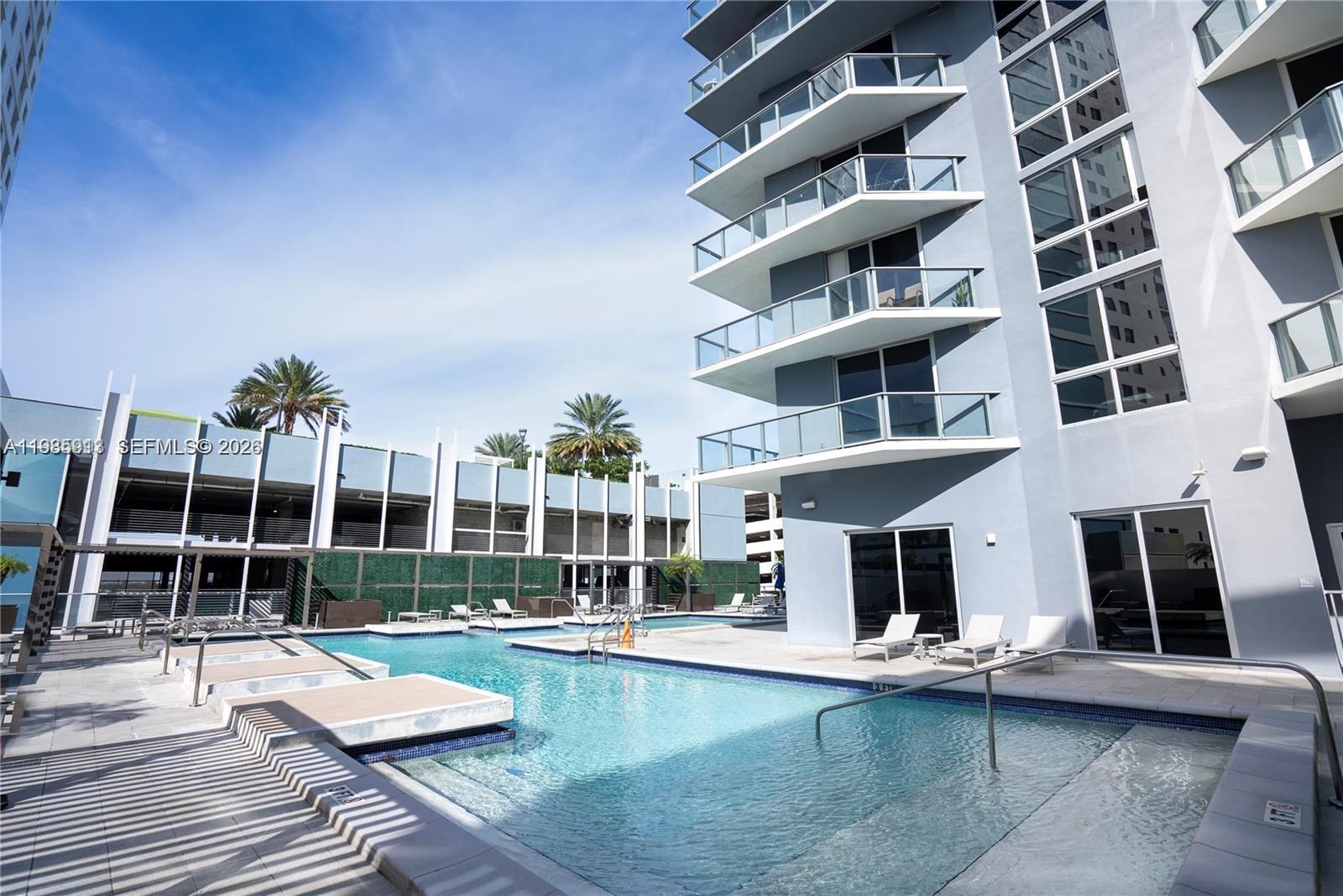 1010 SW 2nd Ave #2004, Miami FL 33130
