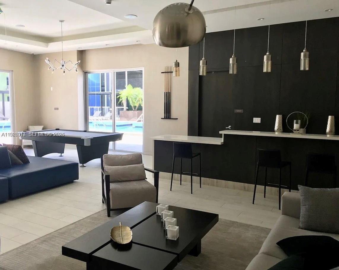 1010 SW 2nd Ave #2004, Miami FL 33130