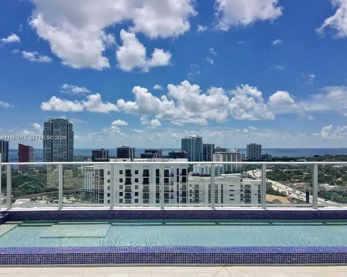 1010 SW 2nd Ave #2004, Miami FL 33130