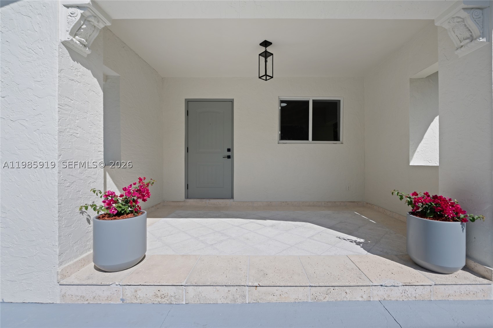 5251 SW 6th St, Miami FL 33134