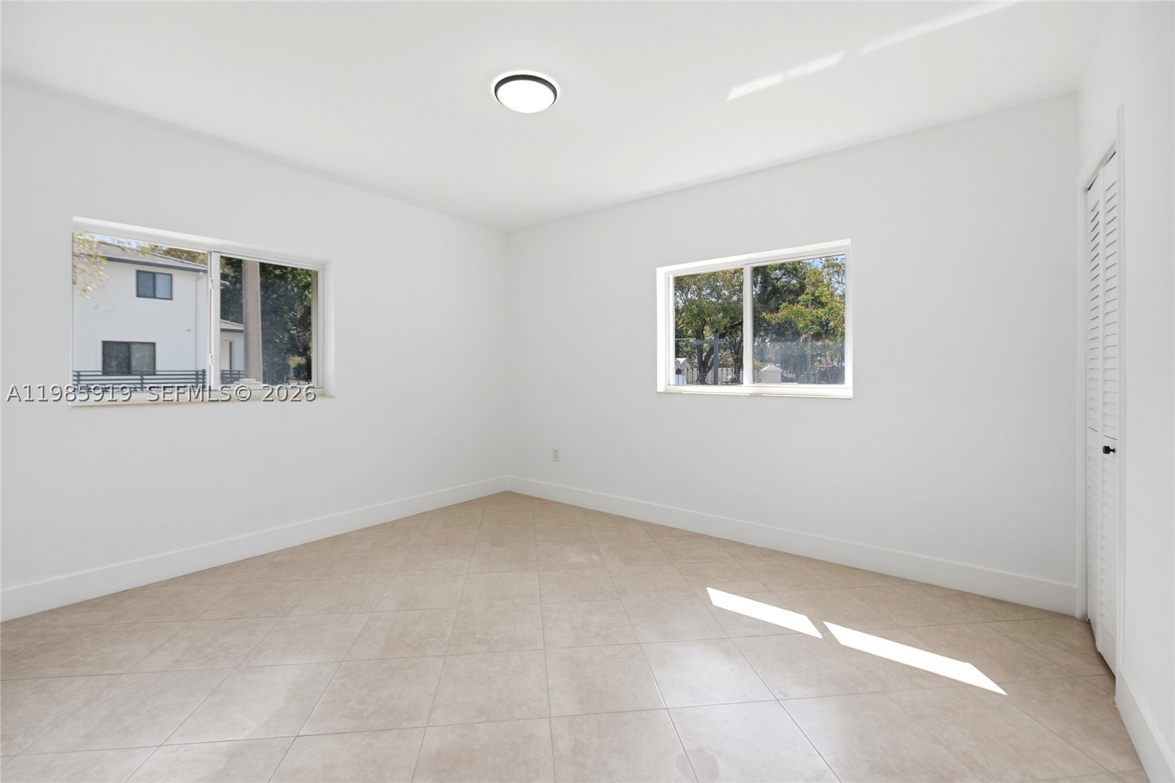 5251 SW 6th St, Miami FL 33134