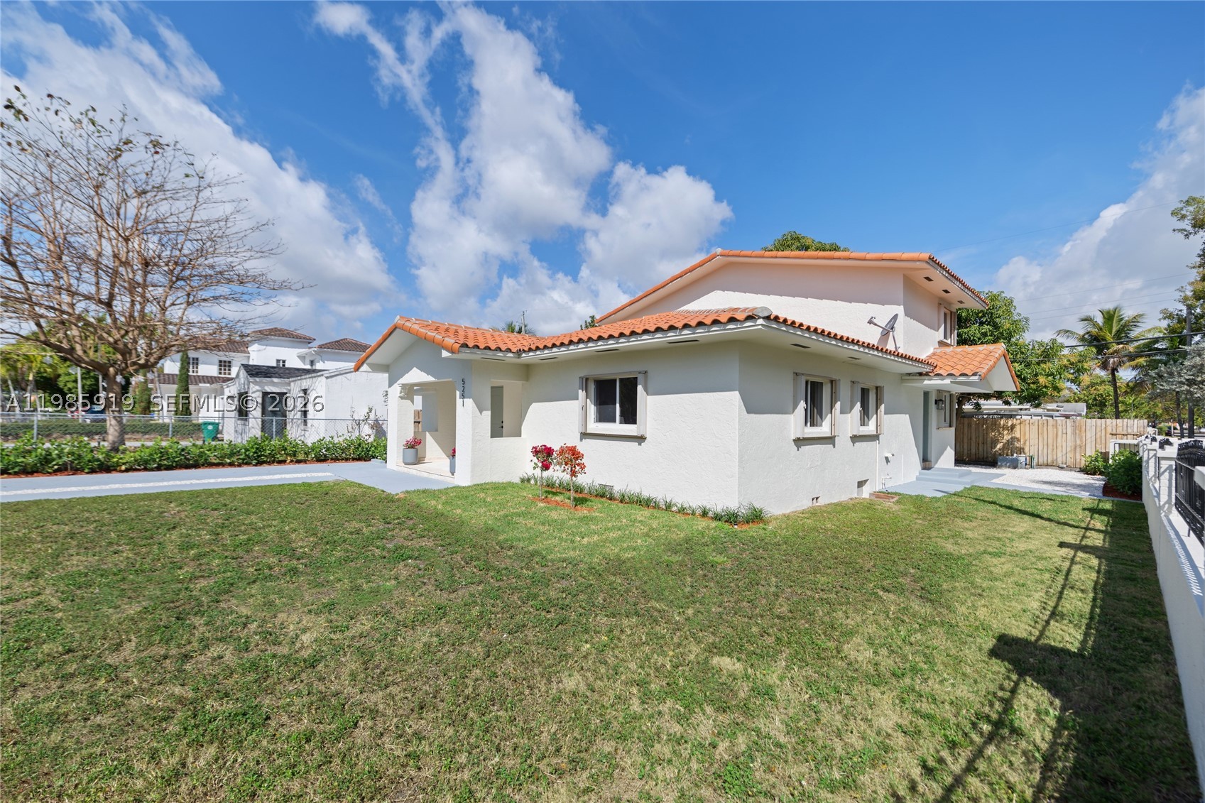 5251 SW 6th St, Miami FL 33134