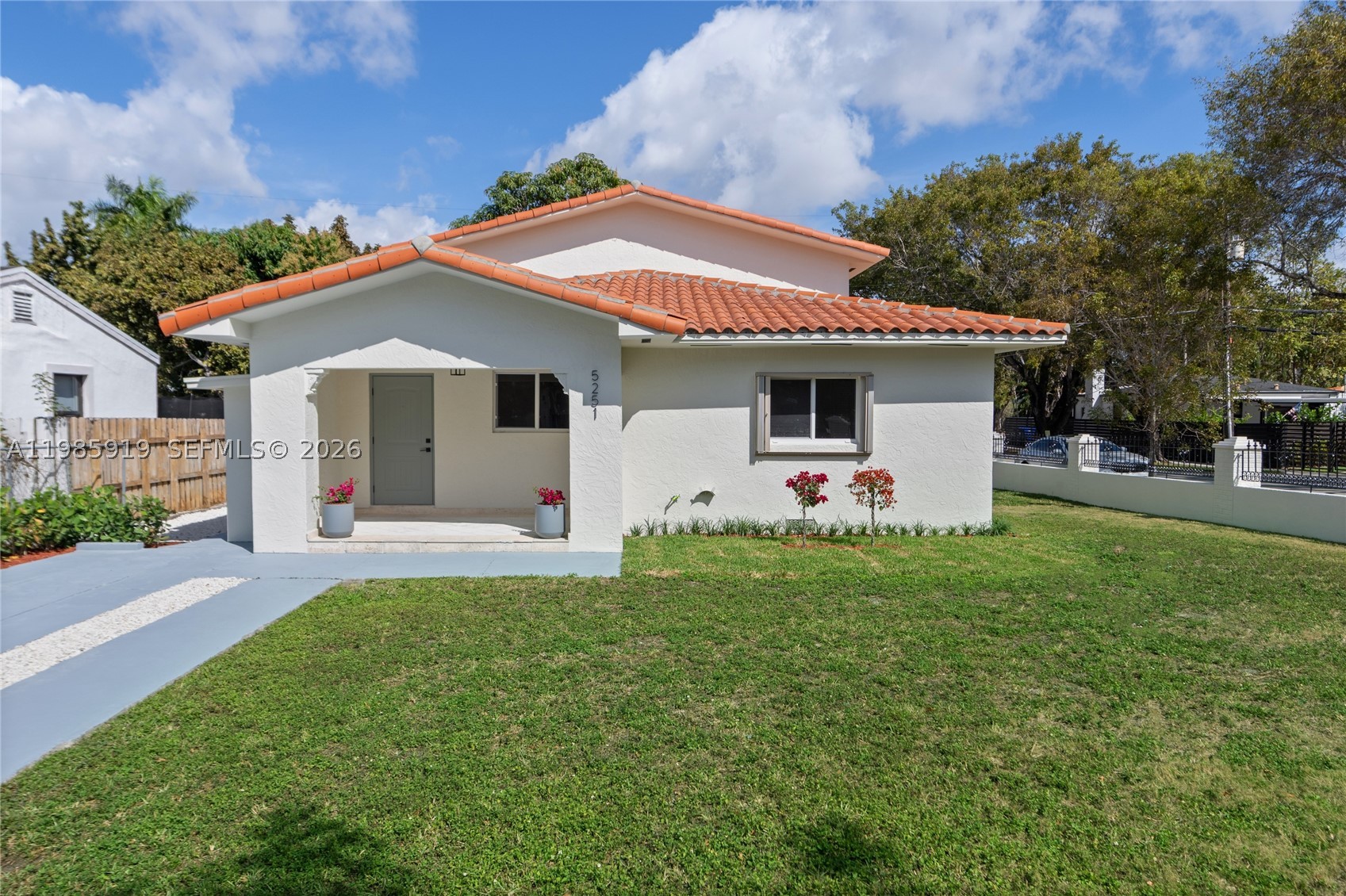 5251 SW 6th St, Miami FL 33134