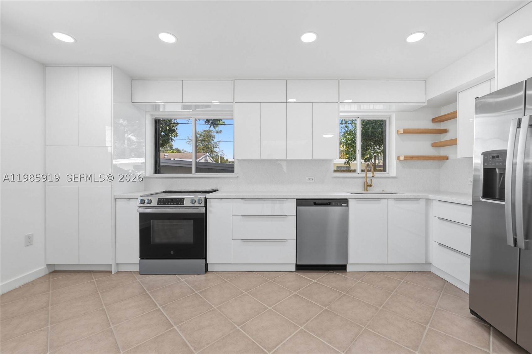 5251 SW 6th St, Miami FL 33134