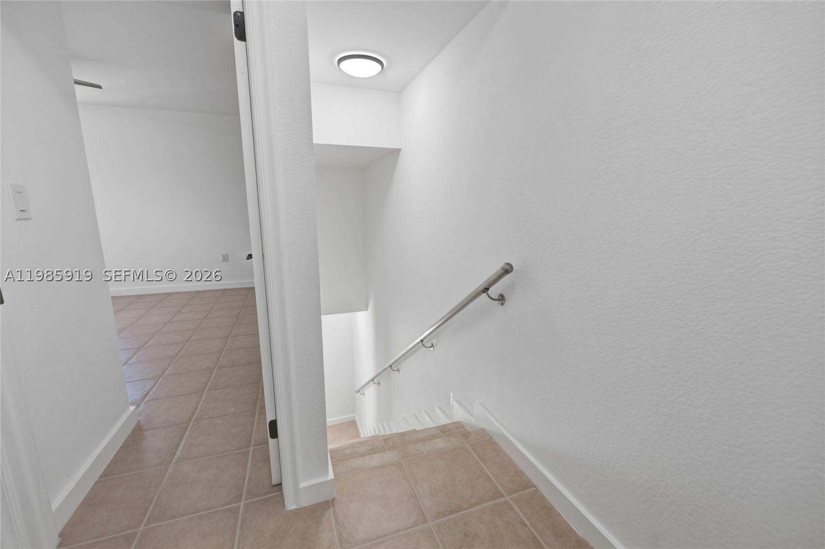 5251 SW 6th St, Miami FL 33134