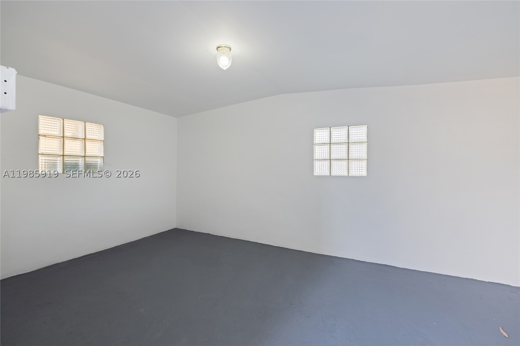 5251 SW 6th St, Miami FL 33134