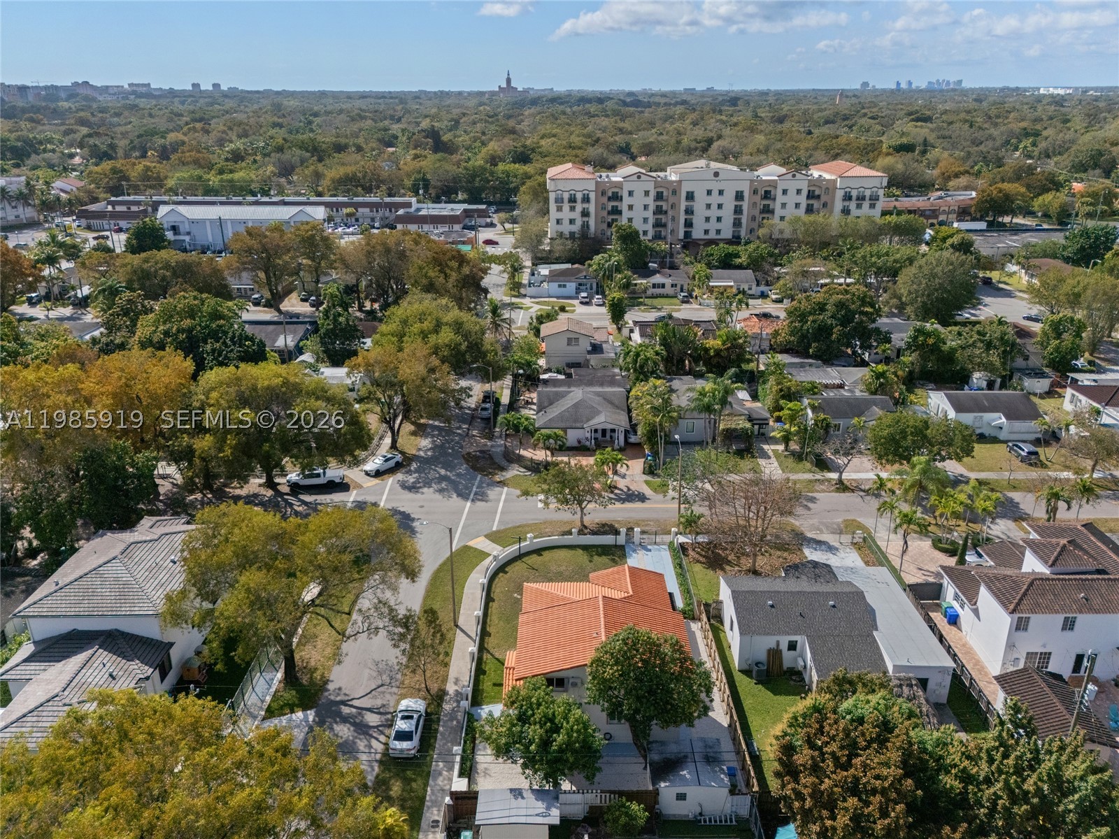 5251 SW 6th St, Miami FL 33134