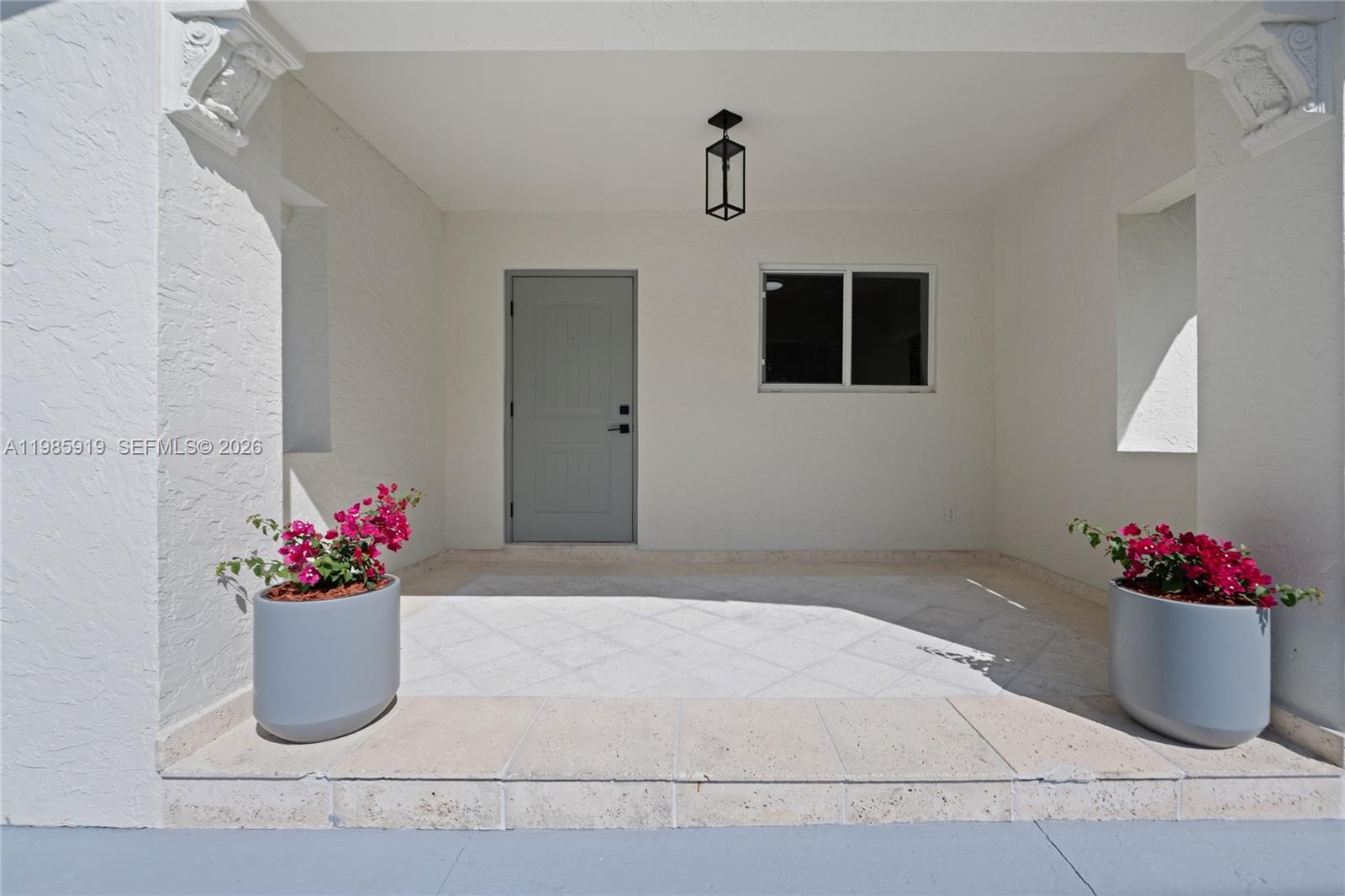 5251 SW 6th St, Miami FL 33134