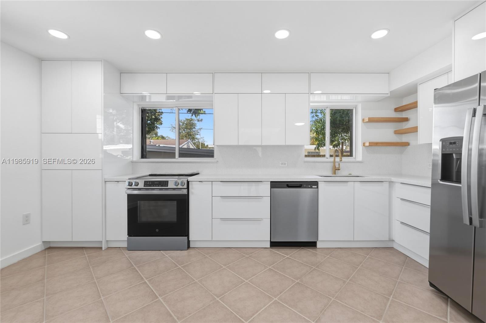 5251 SW 6th St, Miami FL 33134