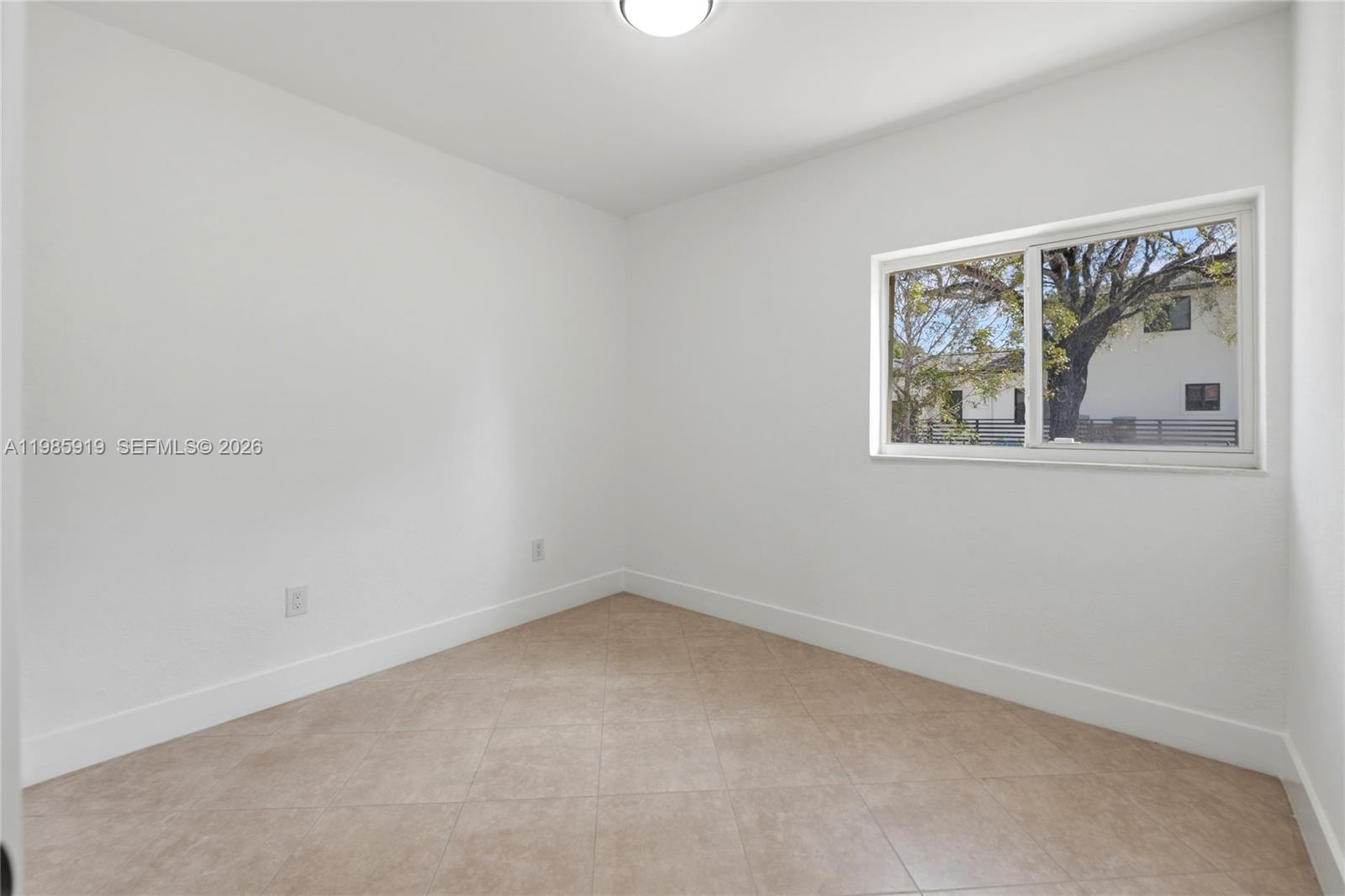 5251 SW 6th St, Miami FL 33134
