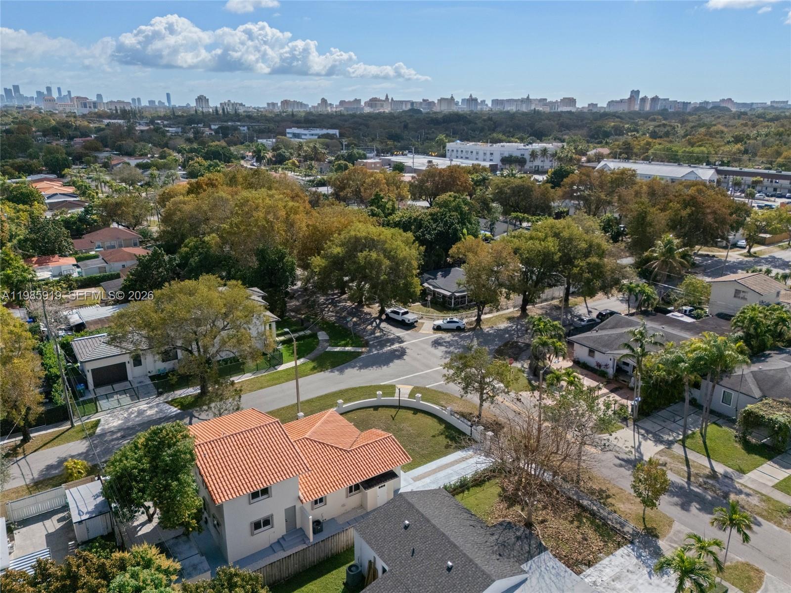 5251 SW 6th St, Miami FL 33134