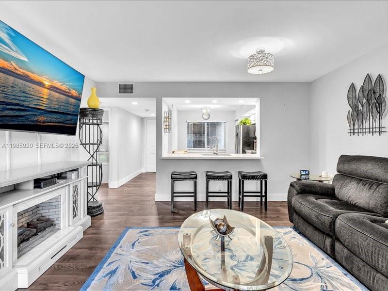 Pembroke Pines FL 33027 - A11985920