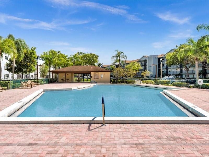 Pembroke Pines FL 33027 - A11985920