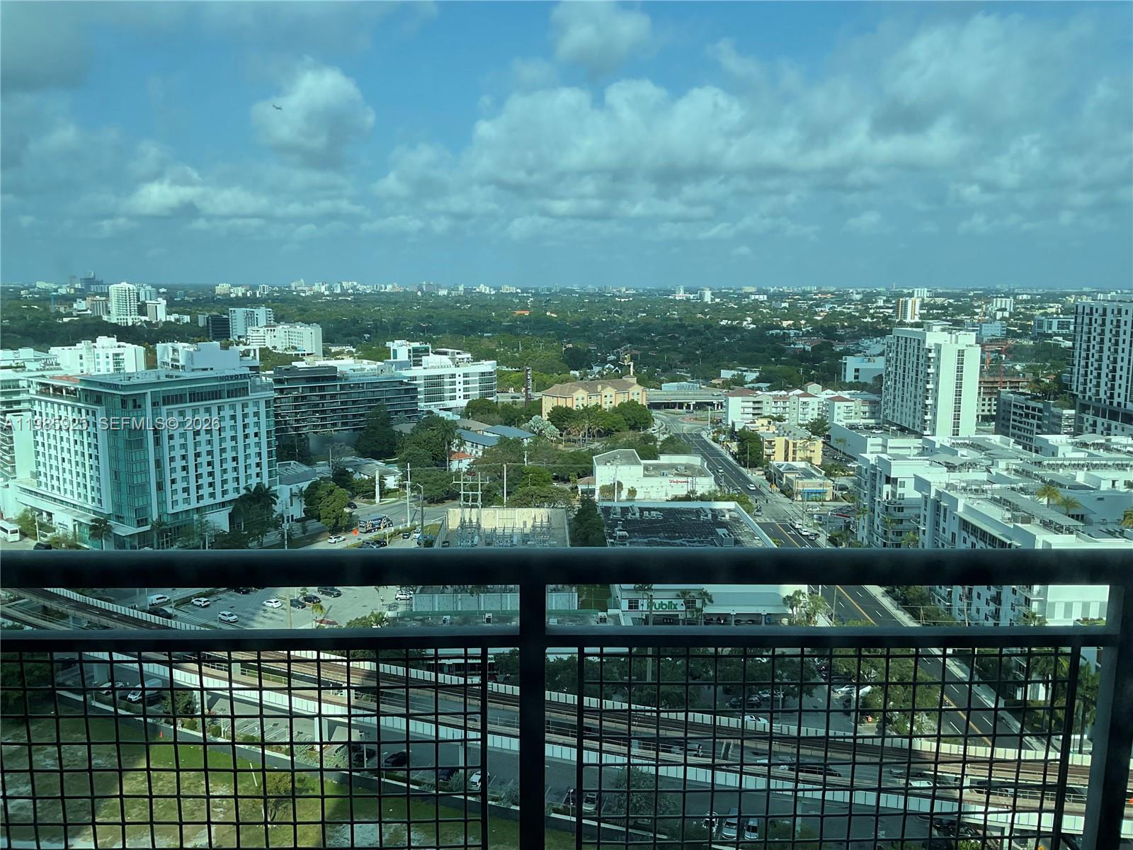 60 SW 13 ST #2007, Miami FL 33130
