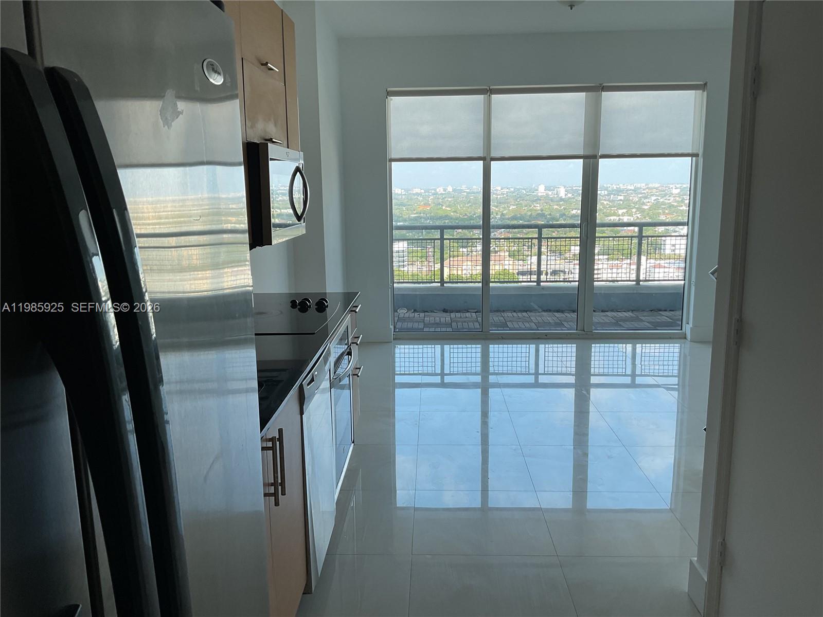 60 SW 13 ST #2007, Miami FL 33130