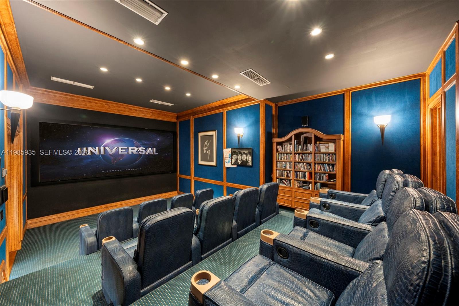 9401 Journeys End Rd, Coral Gables FL 33156