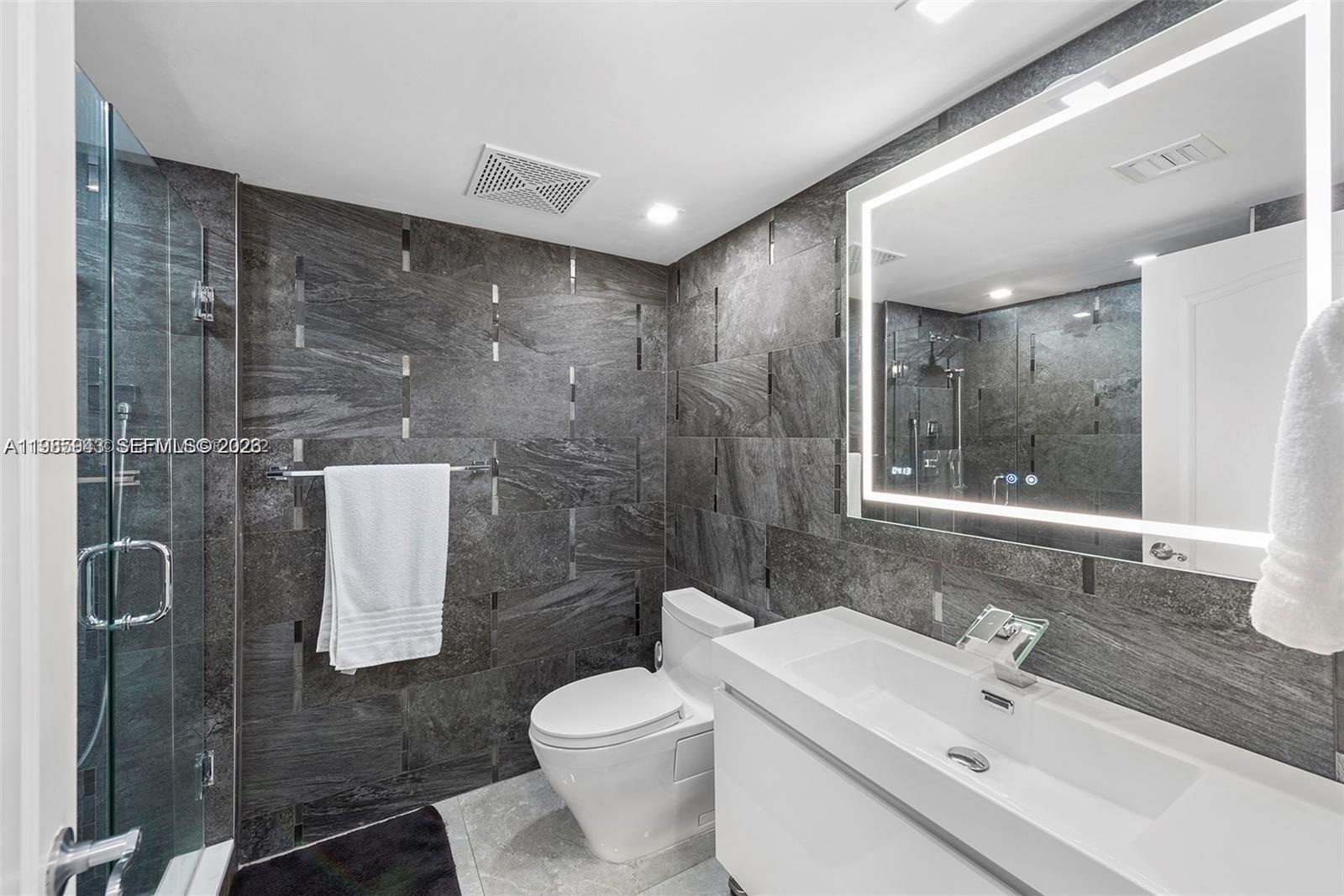 2101 Brickell Ave #506, Miami FL 33129