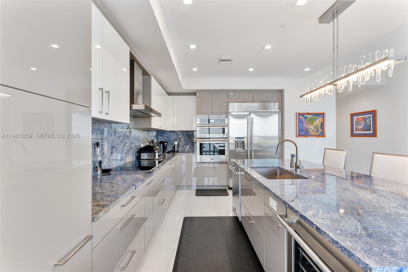 3 Water Club Way #1401, North Palm Beach FL 33408