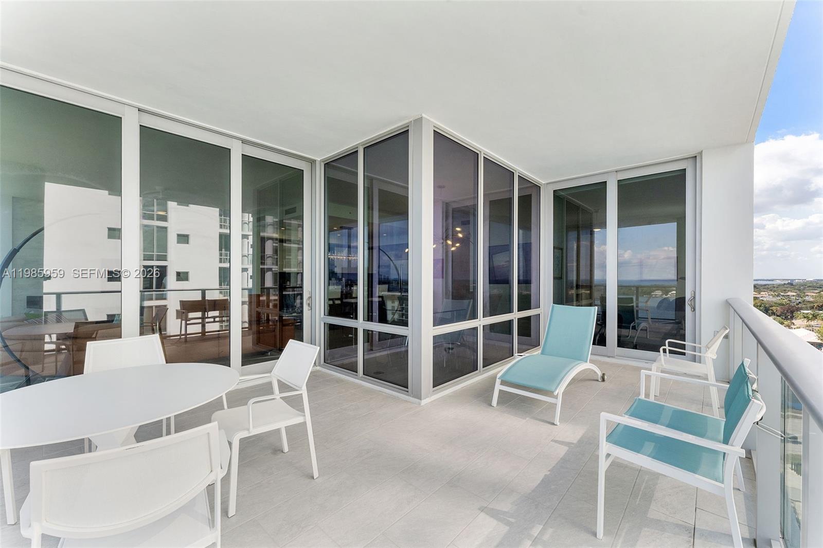 3 Water Club Way #1401, North Palm Beach FL 33408
