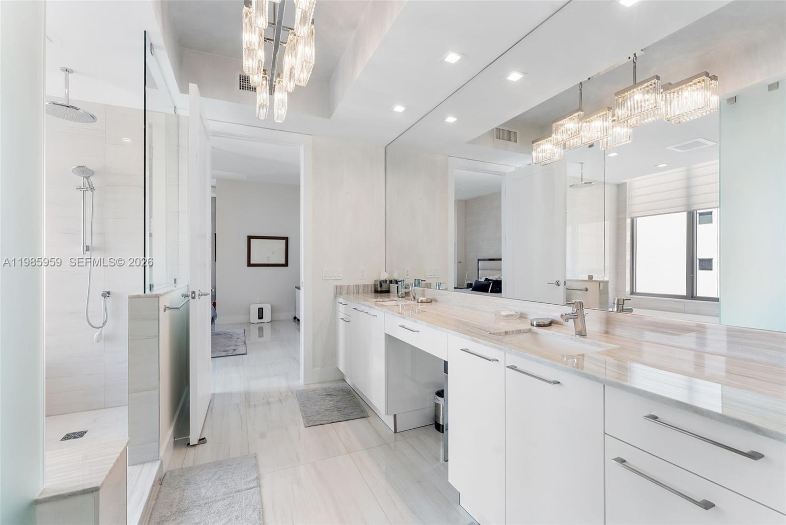 3 Water Club Way #1401, North Palm Beach FL 33408