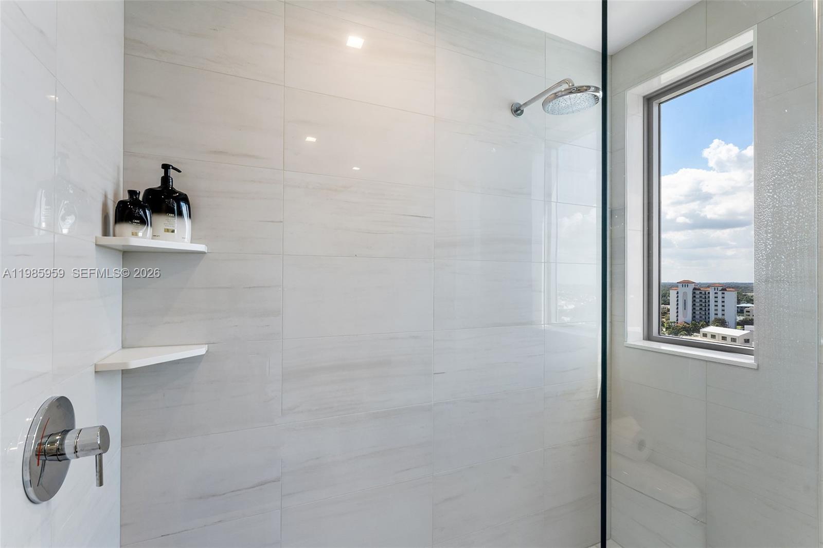 3 Water Club Way #1401, North Palm Beach FL 33408
