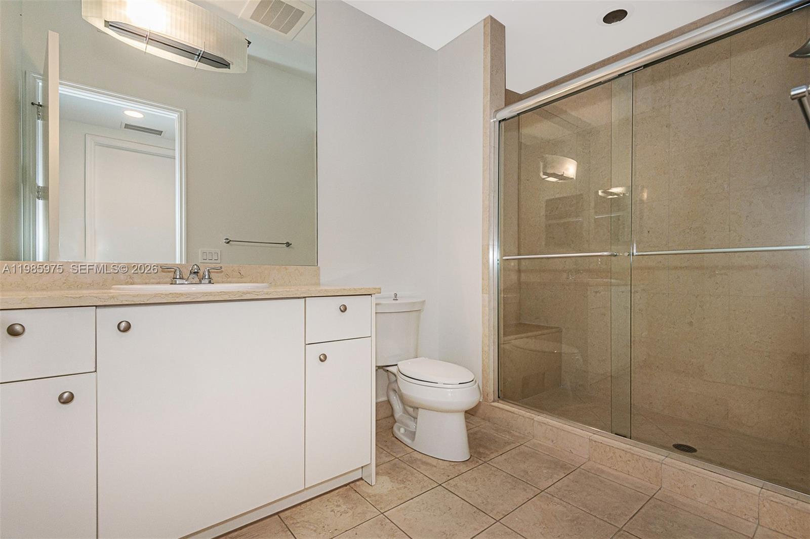 20000 E Country Club Dr #412, Aventura FL 33180